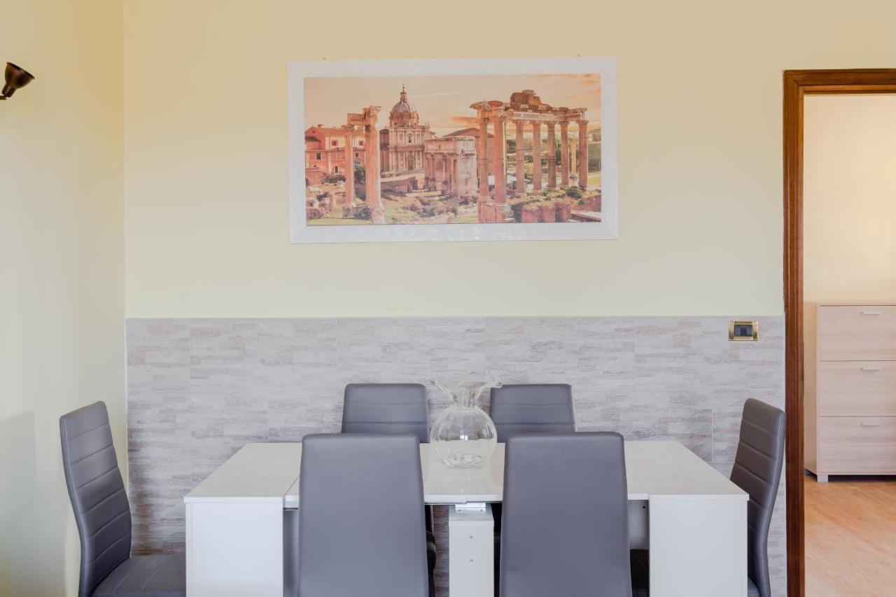 Le Rondini Apartment, 5 Persone, 2 Balconi, Policlinico Tor Vergata E Casilino Roma Ngoại thất bức ảnh