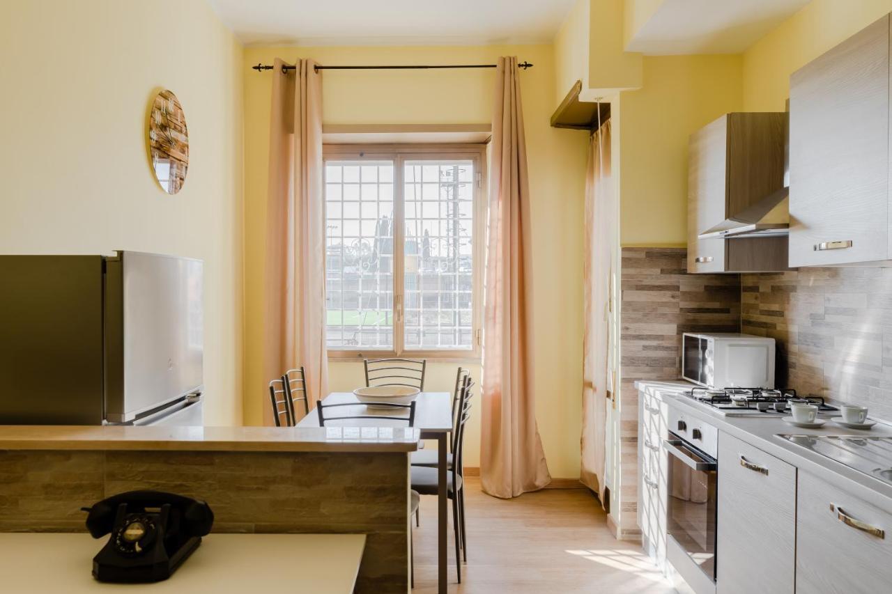 Le Rondini Apartment, 5 Persone, 2 Balconi, Policlinico Tor Vergata E Casilino Roma Ngoại thất bức ảnh