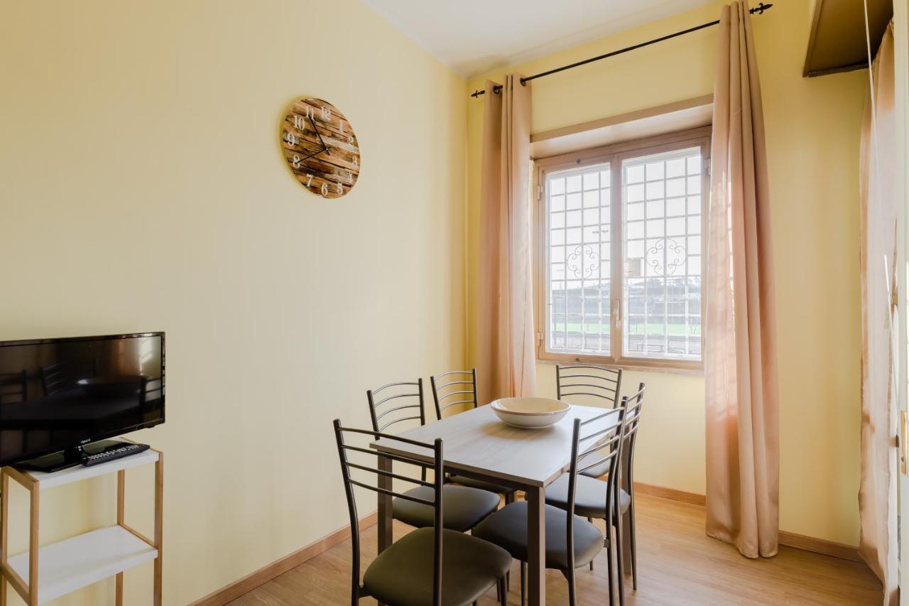 Le Rondini Apartment, 5 Persone, 2 Balconi, Policlinico Tor Vergata E Casilino Roma Ngoại thất bức ảnh