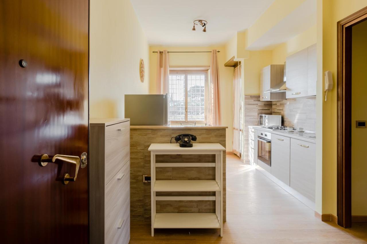 Le Rondini Apartment, 5 Persone, 2 Balconi, Policlinico Tor Vergata E Casilino Roma Ngoại thất bức ảnh
